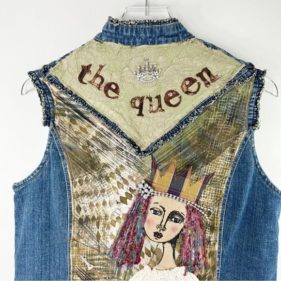 Artist’s Custom Designed Repurposed Jean Vest w/Mixed Media Queen Figure Sz 1X - Picture 3 of 14